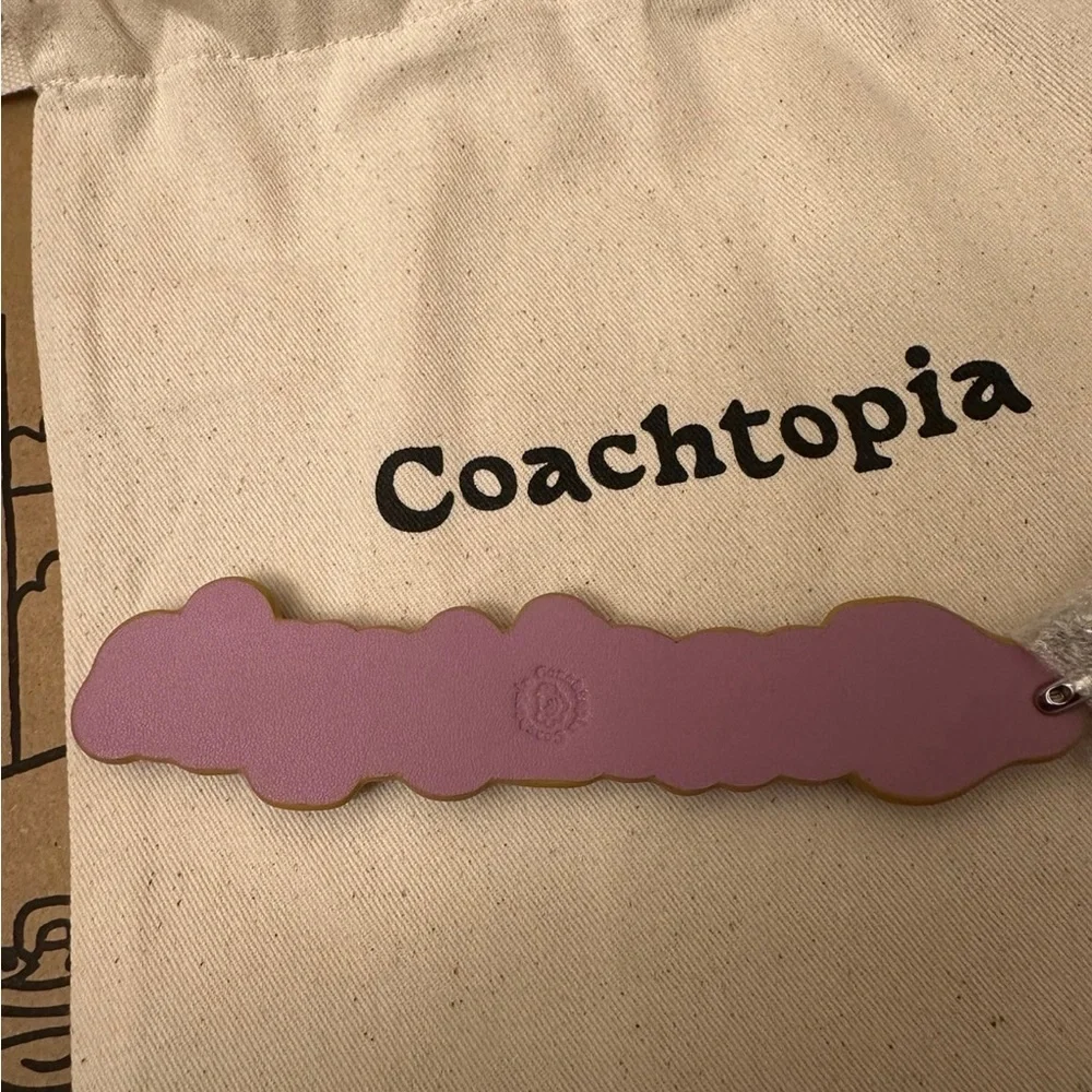 ❤️❤️❤️NWT Coach/coachtopia purse/Backpack keychain accessory ❤️❤️❤️ - Picture 7 of 8